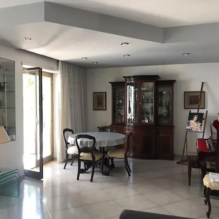 Super Elegante Centro Con Posto Auto E Wifi Veloce * Neapol